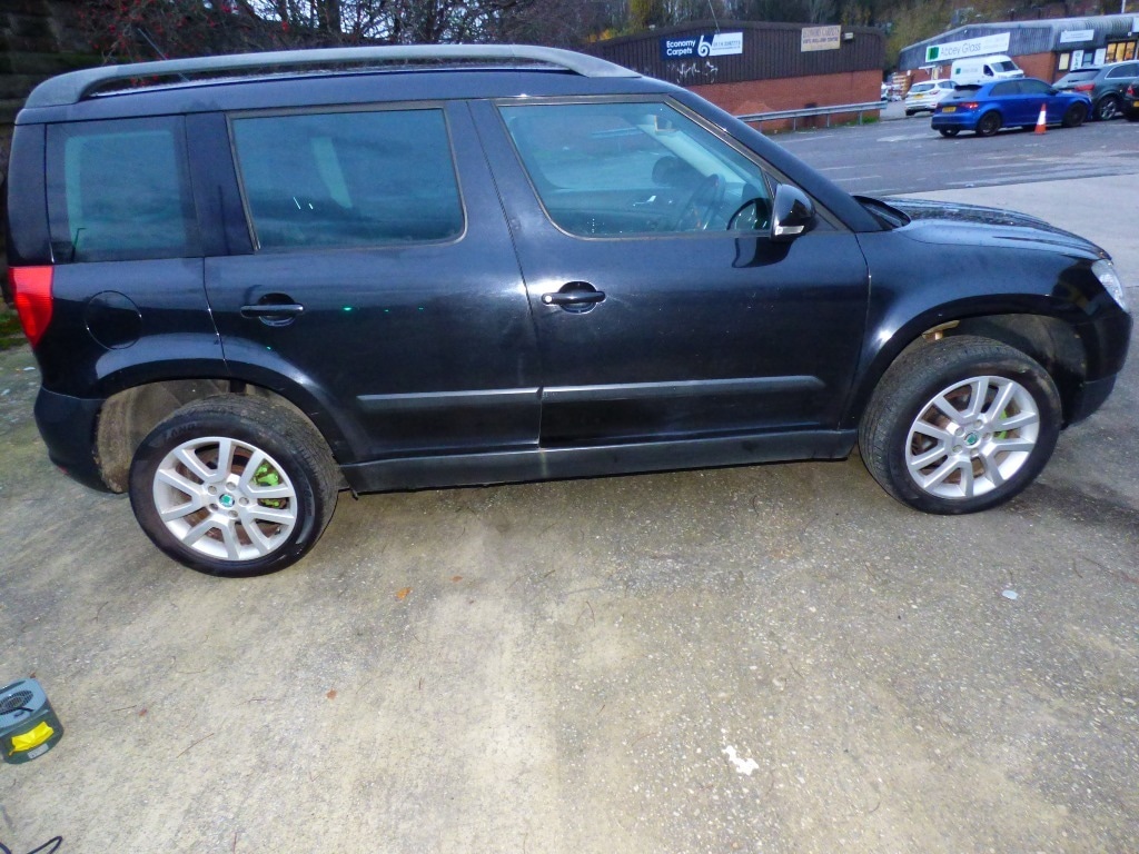Used Skoda Yeti 2012 for sale - 76847972: Photo 2