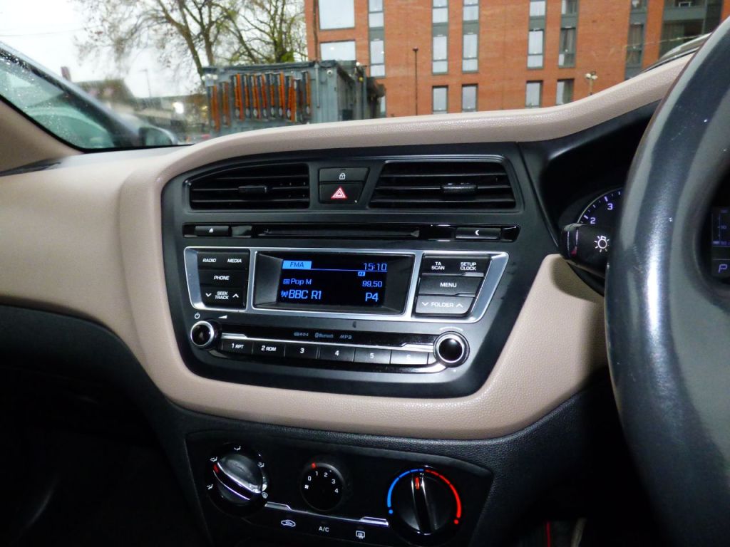 Used Hyundai i20 2015 for sale - 76535073: Photo 12