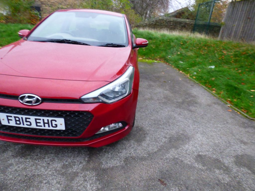 Used Hyundai i20 2015 for sale - 76535073: Photo 2