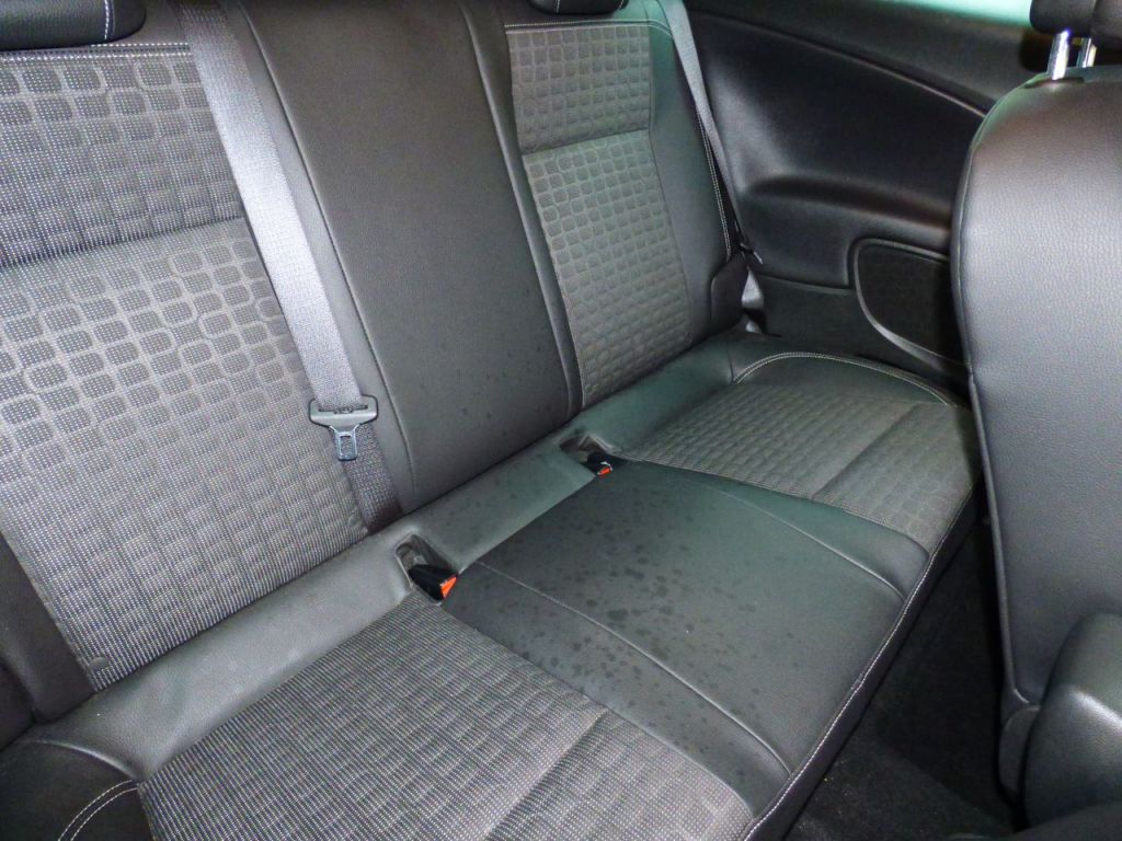 Used Vauxhall Astra GTC 2013 for sale - 76526991: Photo 24