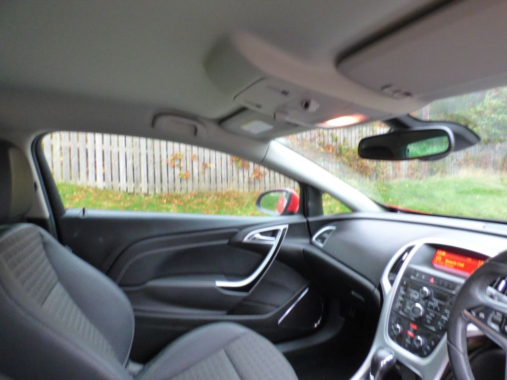 Used Vauxhall Astra GTC 2013 for sale - 76526991: Photo 26