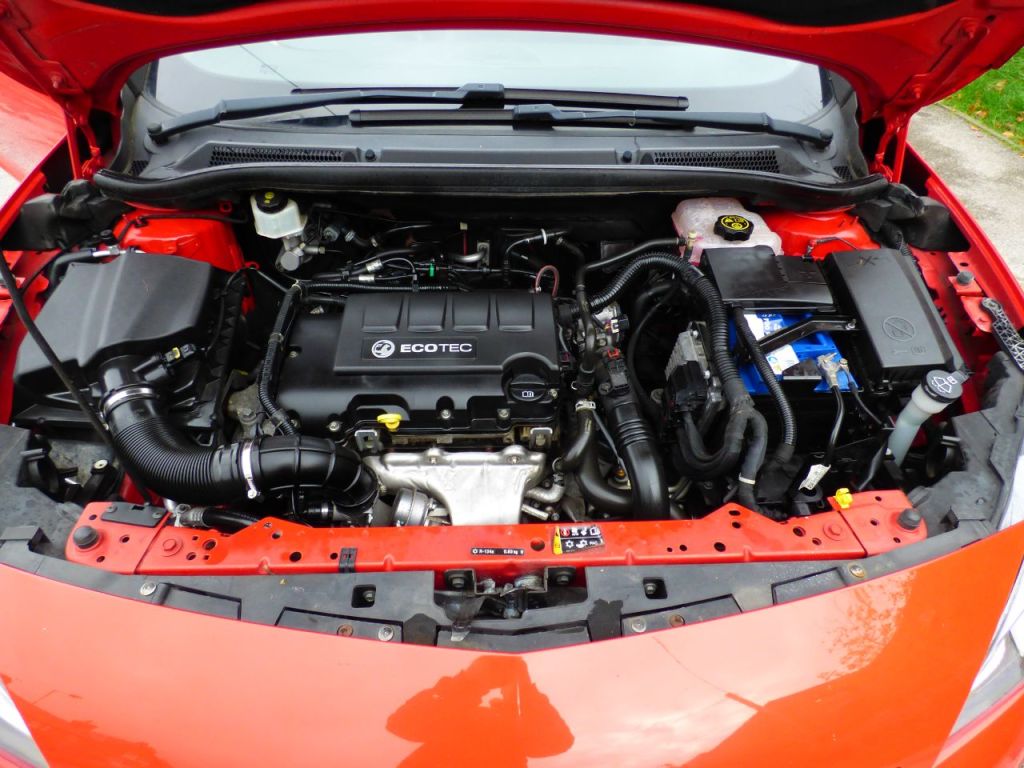 Used Vauxhall Astra GTC 2013 for sale - 76526991: Photo 30