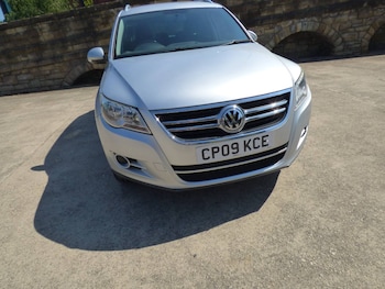 Used Volkswagen Tiguan 2009 for sale - 79408849: Photo