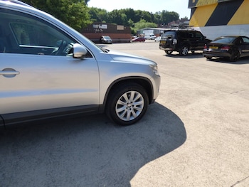 Used Volkswagen Tiguan 2009 for sale - 79408849: Photo