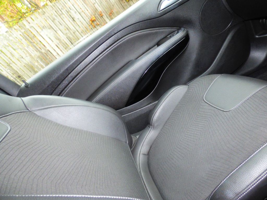 Used Vauxhall ADAM 2016 for sale - 76595703: Photo 16