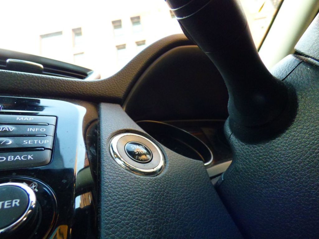 Used Nissan Qashqai 2018 for sale - 76172805: Photo 14