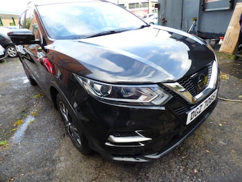 Nissan - Qashqai