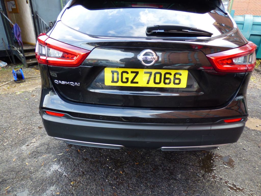 Used Nissan Qashqai 2018 for sale - 76172805: Photo 2