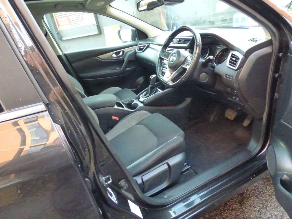 Used Nissan Qashqai 2018 for sale - 76172805: Photo 34