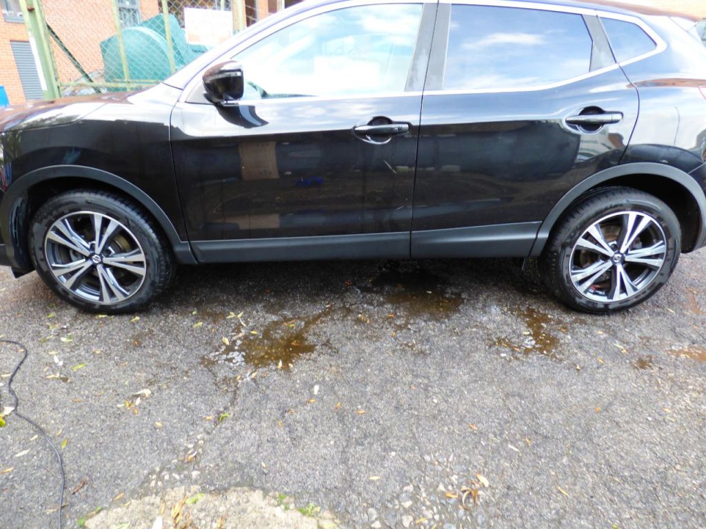Used Nissan Qashqai 2018 for sale - 76172805: Photo 8
