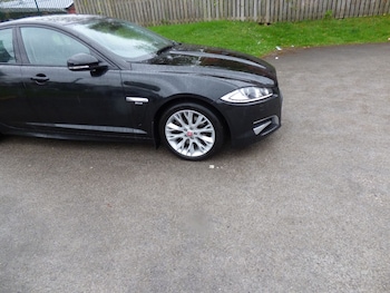 Used Jaguar XF 2014 for sale - 79408824: Photo