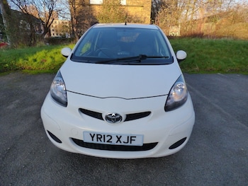 Used Toyota AYGO 2012 for sale - 76961727: Photo