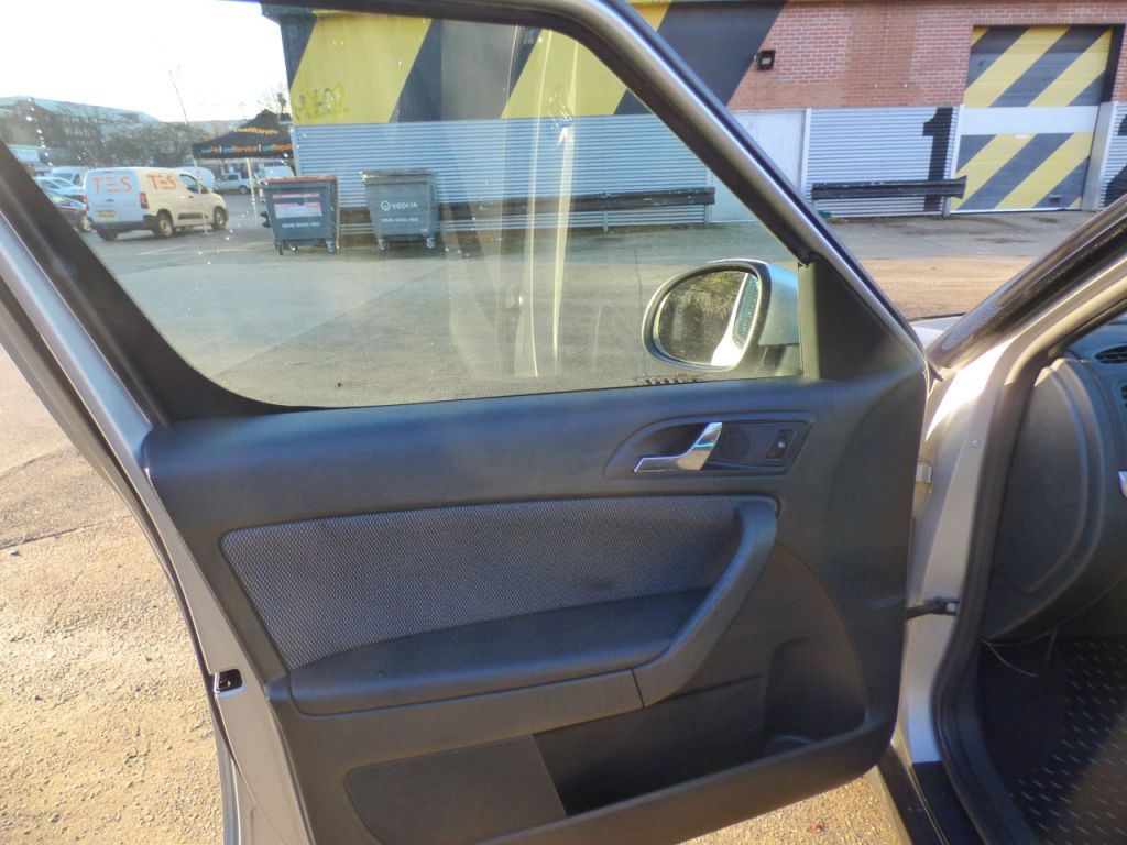 Used Skoda Yeti 2013 for sale - 77006609: Photo 29