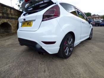 Used Ford Fiesta 2017 for sale - 73737934: Photo