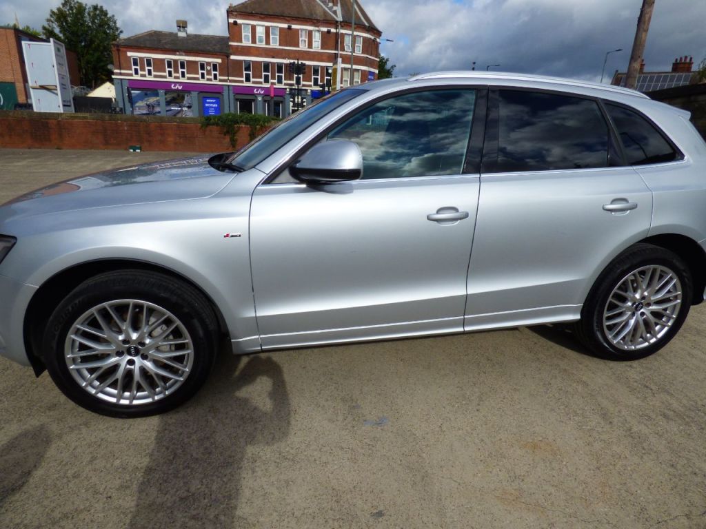 Used Audi Q5 2014 for sale - 75936047: Photo 2