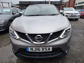 Used Nissan Qashqai 2016 for sale - 77679904: Photo
