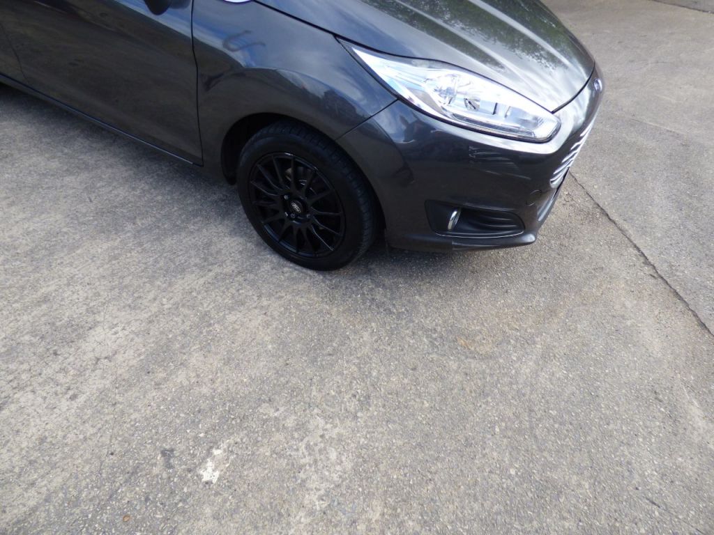 Used Ford Fiesta 2015 for sale - 78082180: Photo 12