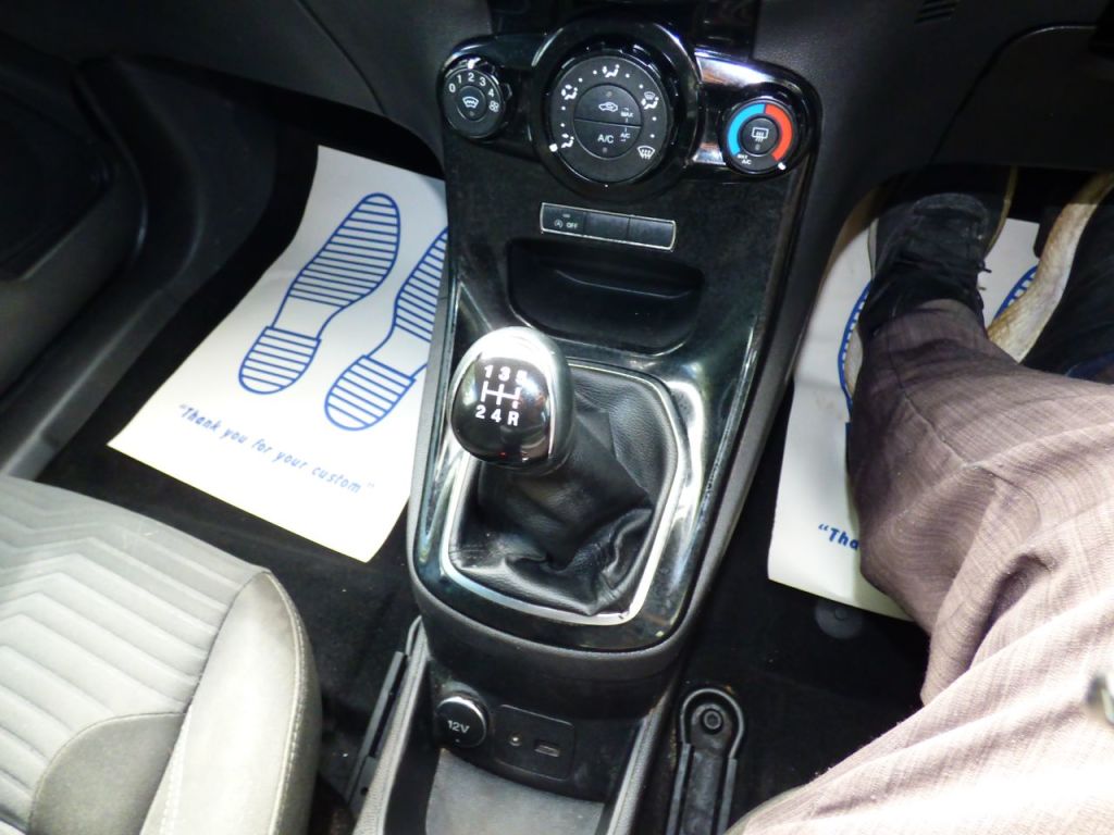 Used Ford Fiesta 2015 for sale - 78082180: Photo 18