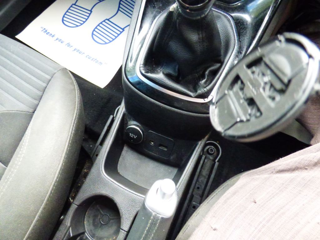 Used Ford Fiesta 2015 for sale - 78082180: Photo 22