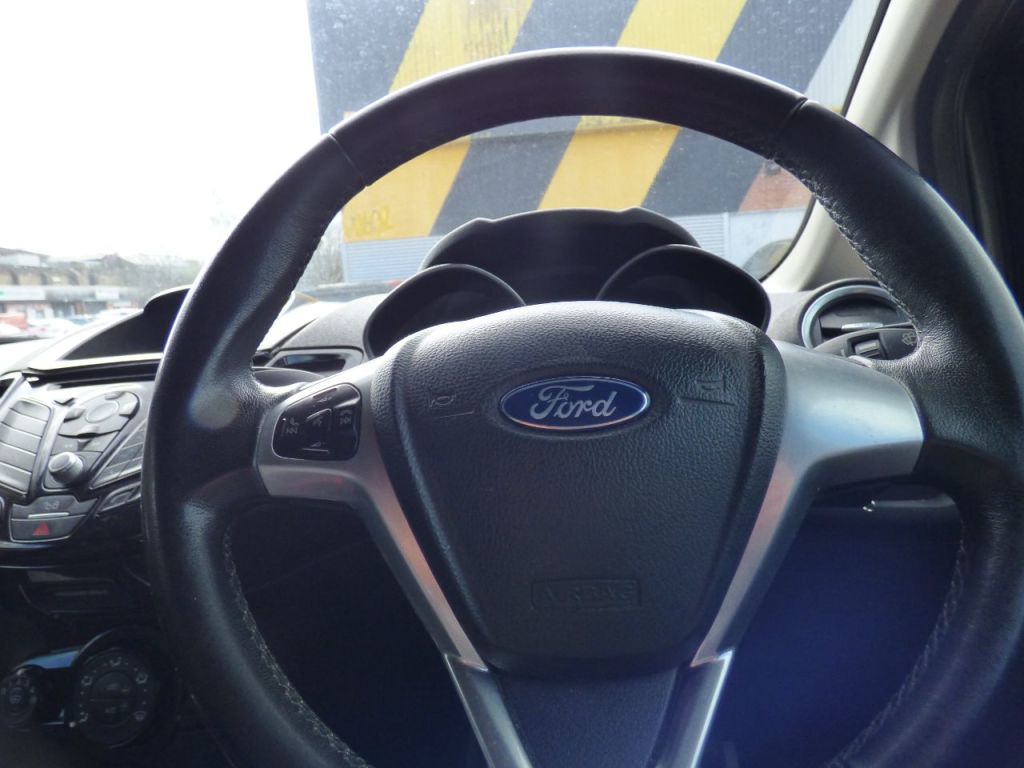 Used Ford Fiesta 2015 for sale - 78082180: Photo 23