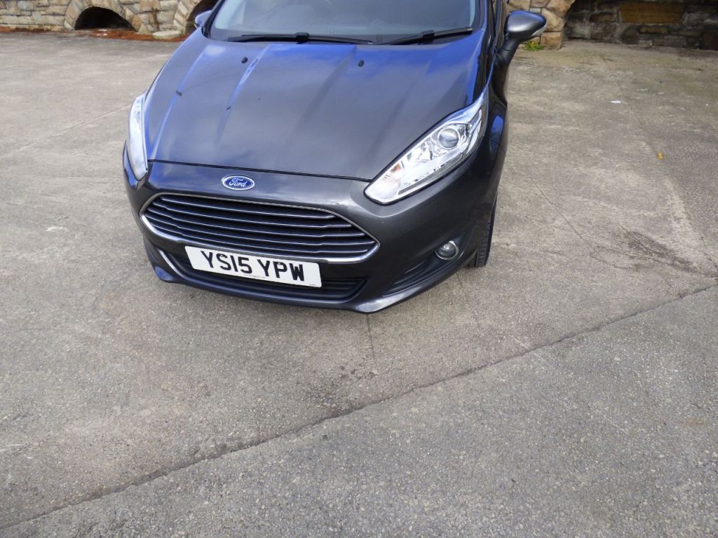 Used Ford Fiesta 2015 for sale - 78082180: Photo 5