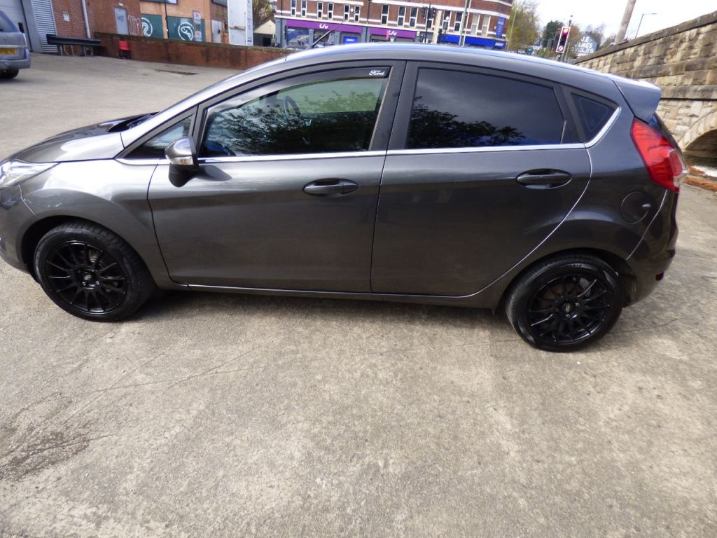 Used Ford Fiesta 2015 for sale - 78082180: Photo 8