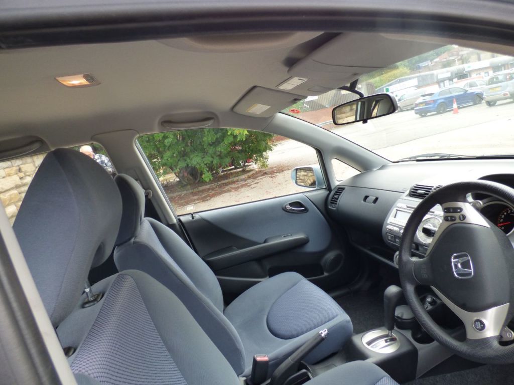 Used Honda Jazz 2006 for sale - 76162551: Photo 14