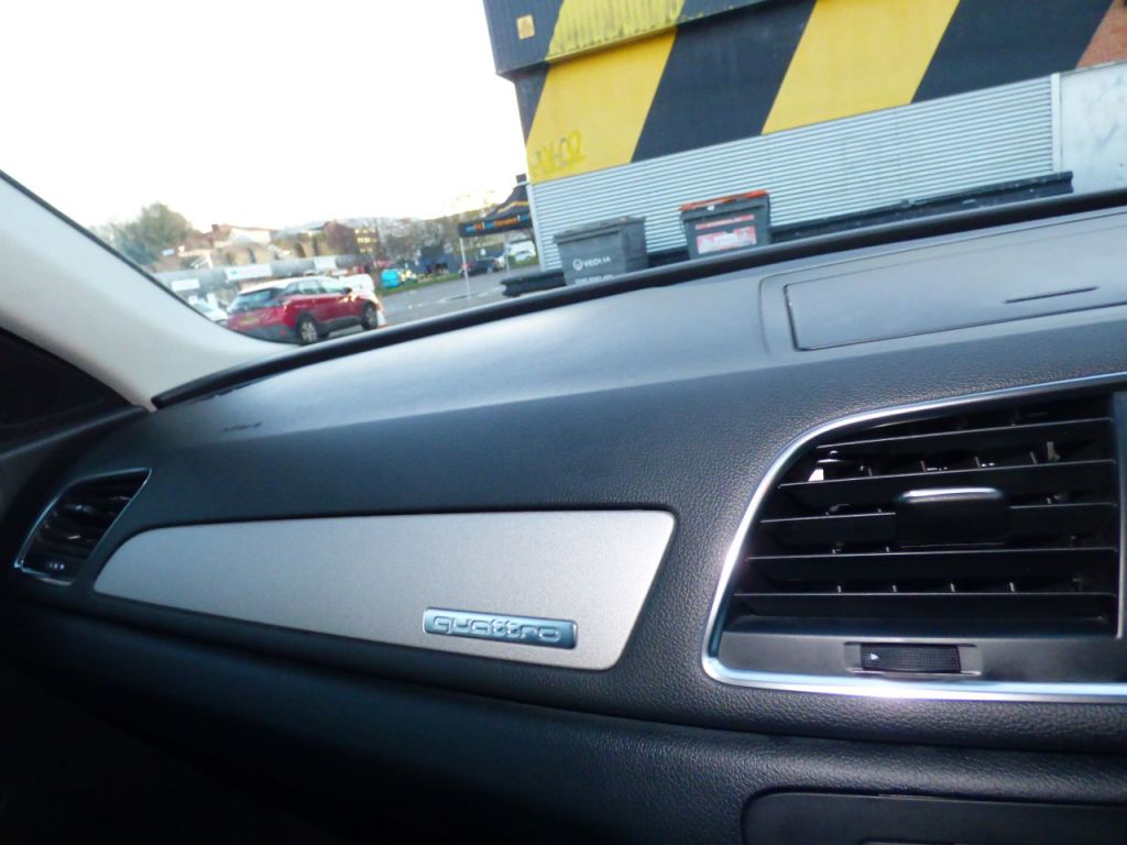 Used Audi Q3 2014 for sale - 76569343: Photo 22