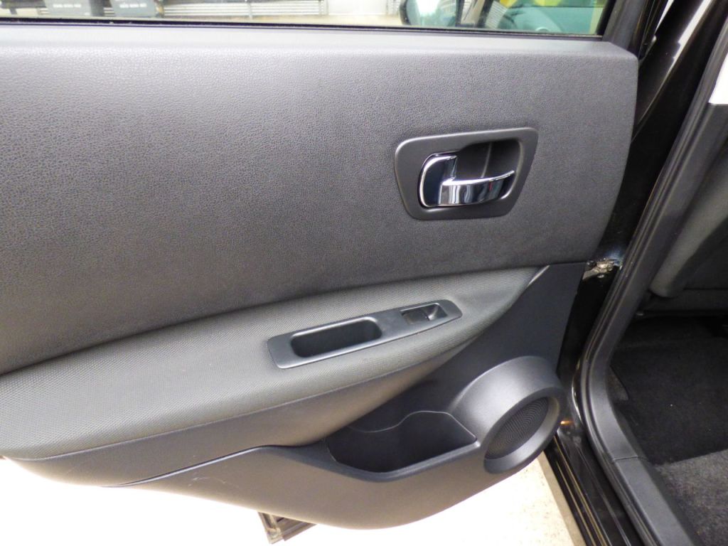 Used Nissan Qashqai 2012 for sale - 76303206: Photo 10