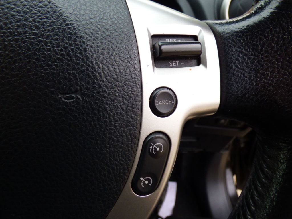 Used Nissan Qashqai 2012 for sale - 76303206: Photo 19