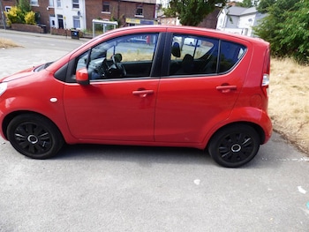 Used Suzuki Splash 2014 for sale - 79408801: Photo