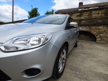 Used Ford Focus 2013 for sale - 79437336: Photo
