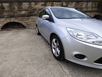 Used Ford Focus 2013 for sale - 79437336: Photo