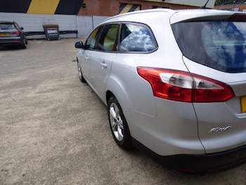 Used Ford Focus 2013 for sale - 79437336: Photo
