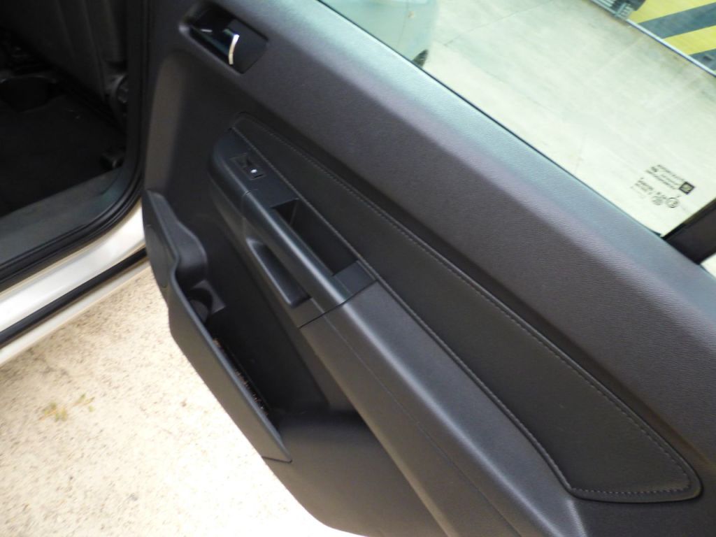 Used Vauxhall Zafira 2010 for sale - 76162574: Photo 22
