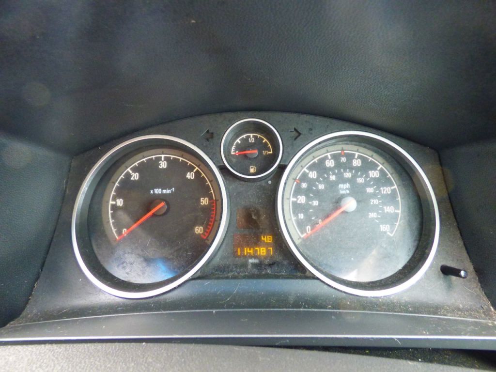 Used Vauxhall Zafira 2010 for sale - 76162574: Photo 26