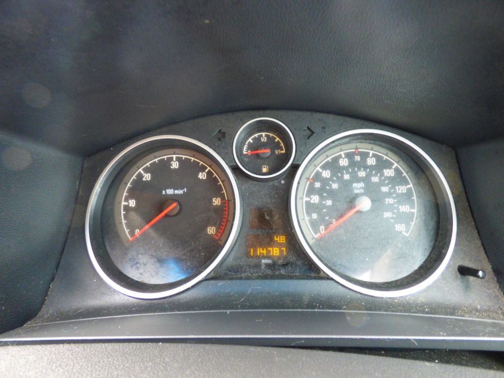 Used Vauxhall Zafira 2010 for sale - 76162574: Photo 27