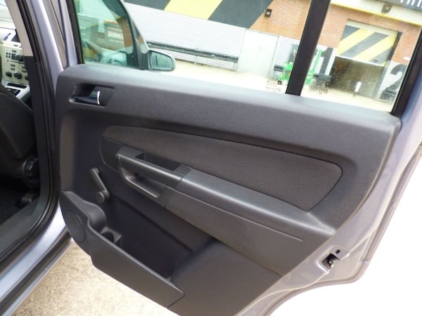 Used Vauxhall Zafira 2008 for sale - 75320322: Photo 16