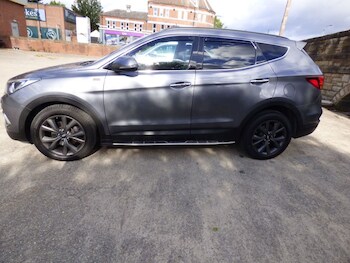 Used Hyundai Santa Fe 2016 for sale - 75936053: Photo
