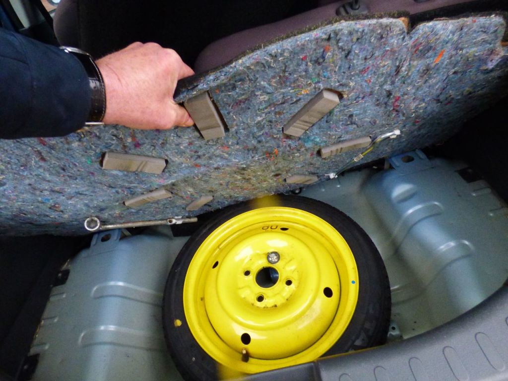 Used Suzuki Alto 2012 for sale - 77850496: Photo 29