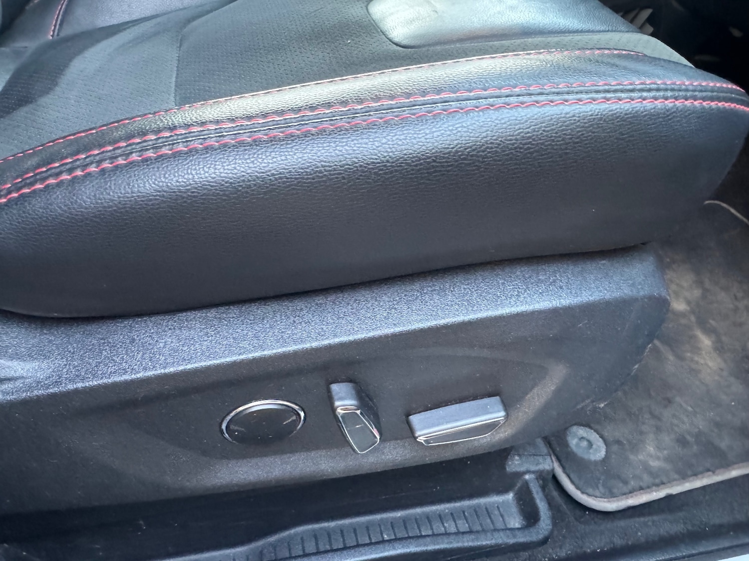 Used Ford S-Max 2022 for sale - 77293357: Photo 27