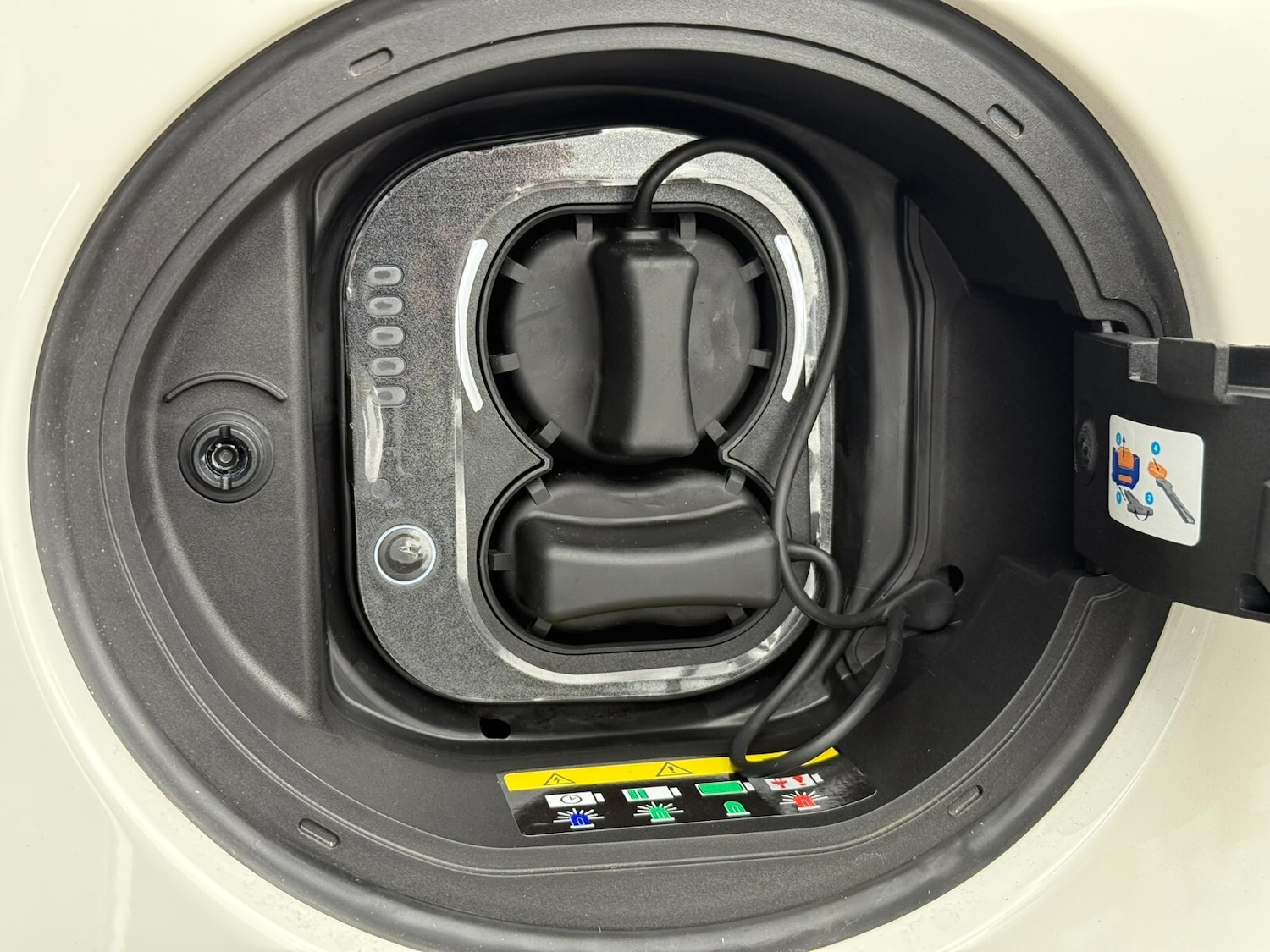 Used Fiat 500 2024 for sale - 76868920: Photo 17