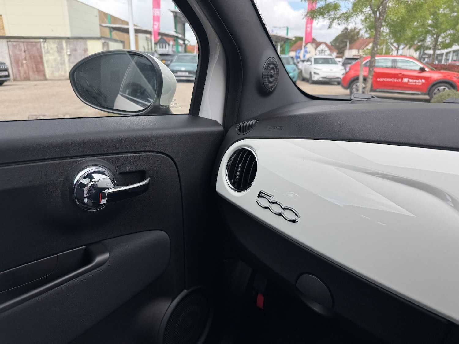 Used Fiat 500 2025 for sale - 76788351: Photo 35