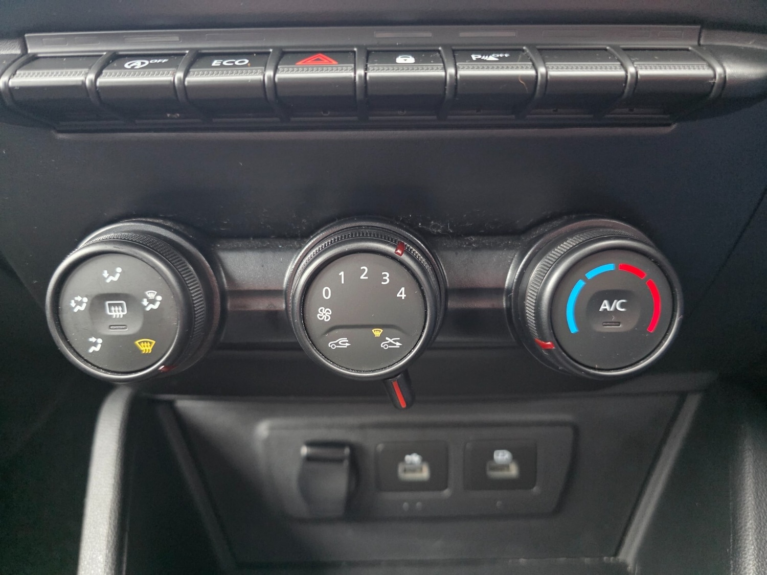 Used Dacia Duster 2022 for sale - 77470779: Photo 48