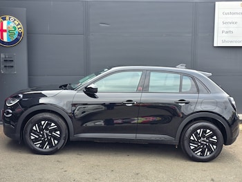 Used Fiat 600 2024 for sale - 76869094: Photo