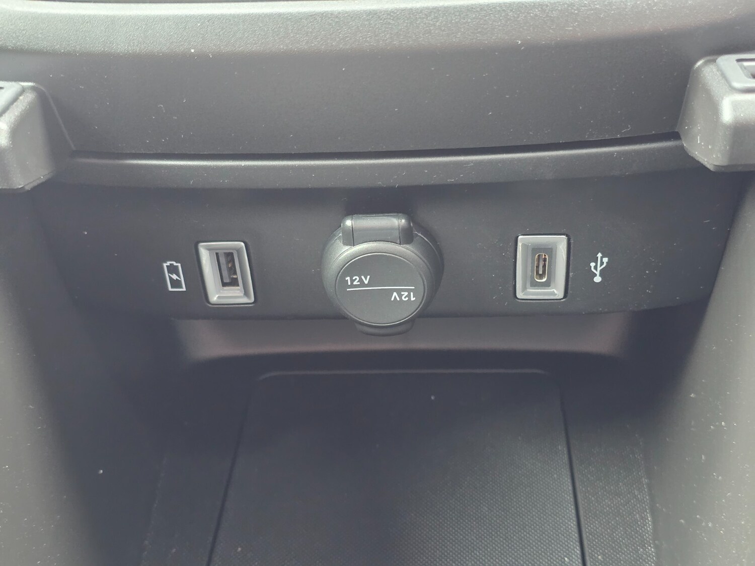 Used Fiat 600 2024 for sale - 76869094: Photo 51