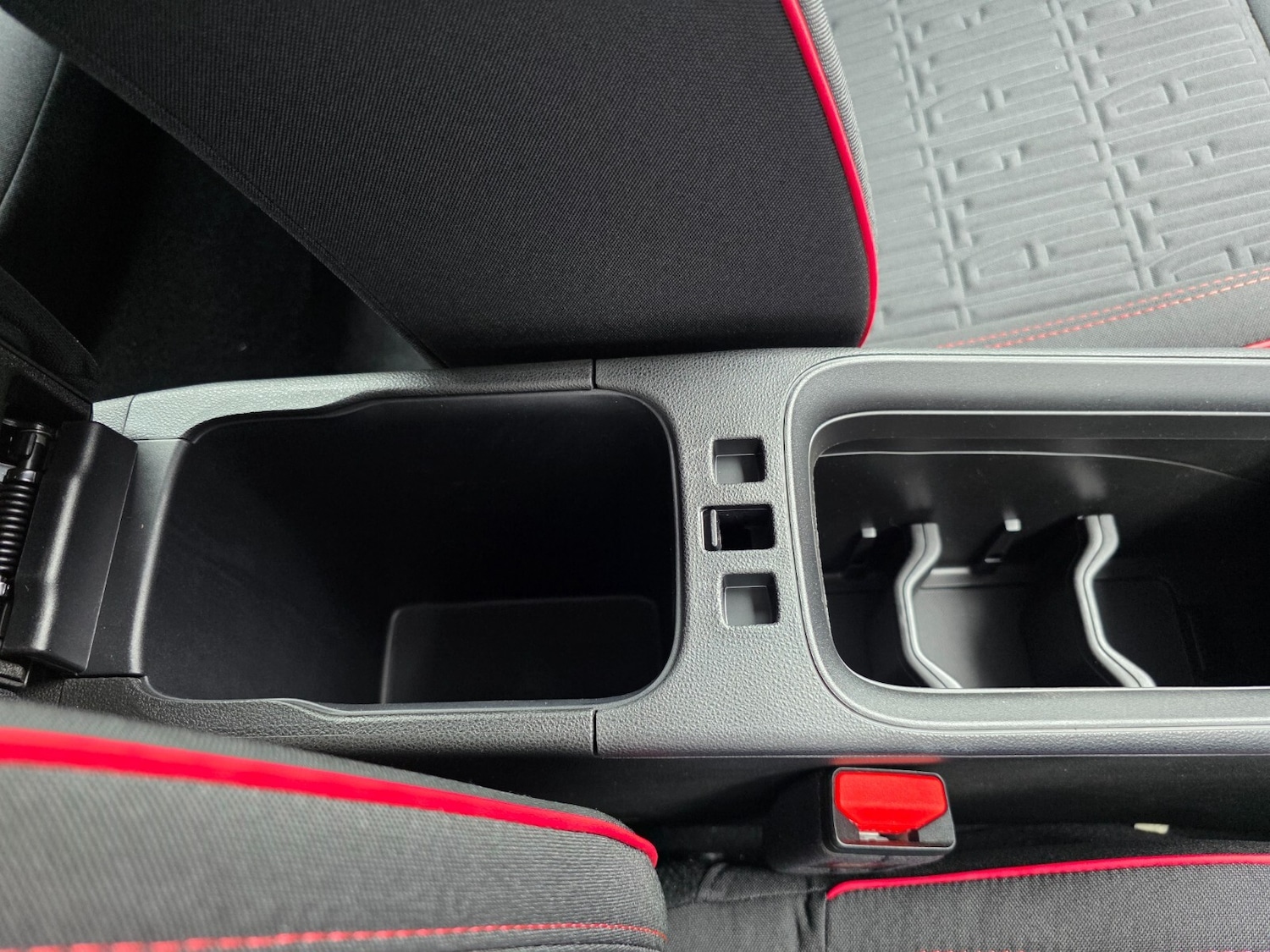 Used Fiat 600 2024 for sale - 76869094: Photo 54