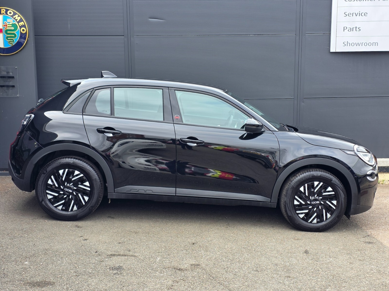 Used Fiat 600 2024 for sale - 76869094: Photo 8