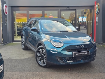 Used Fiat 600 2025 for sale - 76894633: Photo