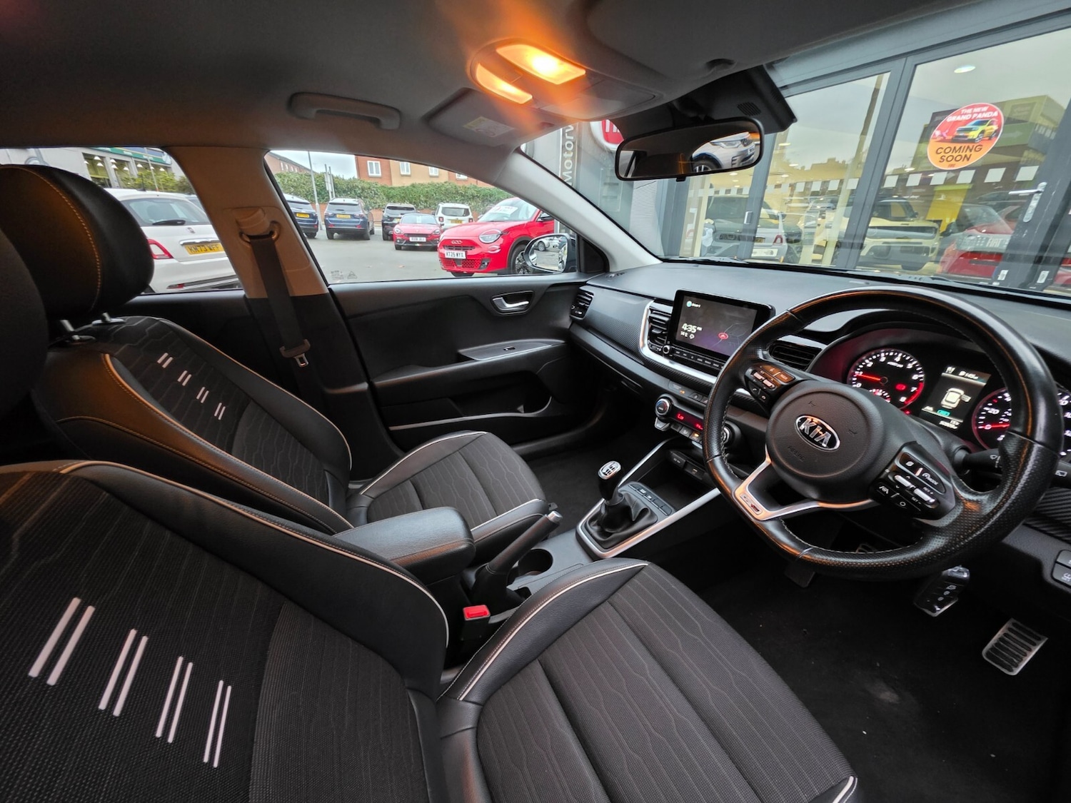 Used Kia Stonic 2021 for sale - 76556852: Photo 25